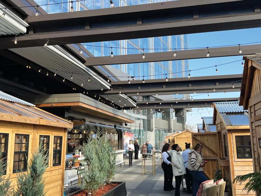 Four Seasons hotel Pergotenda installation