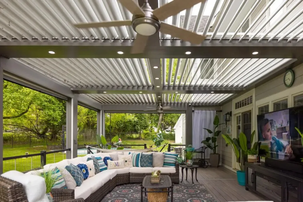 Corradi pergotenda awning