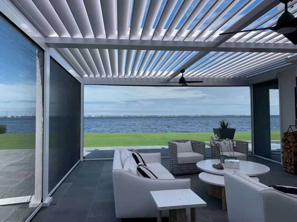 Covered terrace with awning