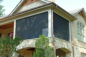 Power screen installation