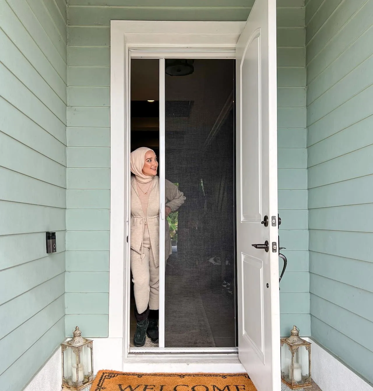 Retractable screen door for back patio — Vienna VA